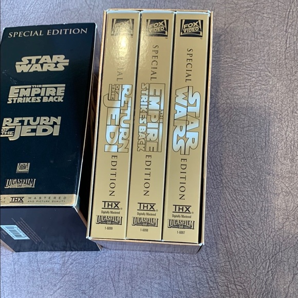 Star Wars Trilogy Special Edition Box Set - Picture 3 of 3